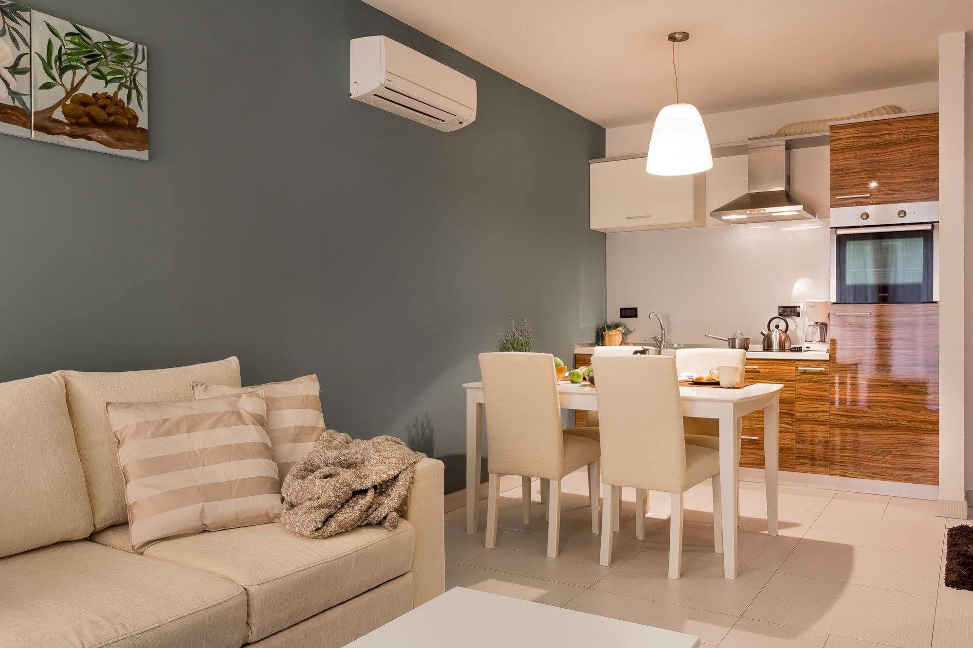 Apartments Stella Rovinjsko Selo Luaran gambar