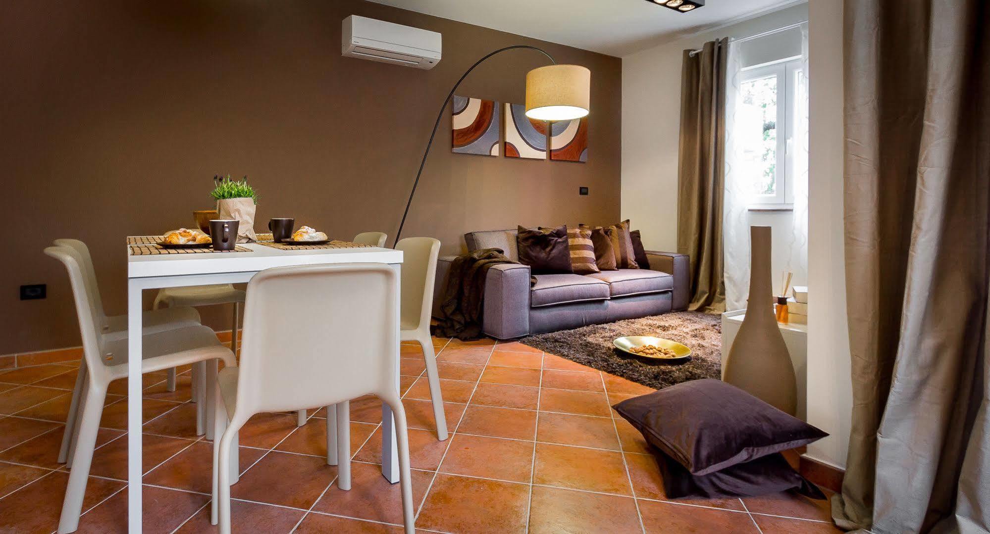 Apartments Stella Rovinjsko Selo Luaran gambar